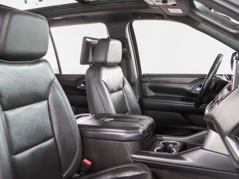 Used 2021 Chevrolet Tahoe LT w/ Rear Media and Nav Package image 32