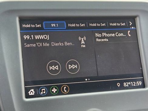 Used 2021 Chevrolet Equinox LT image 19