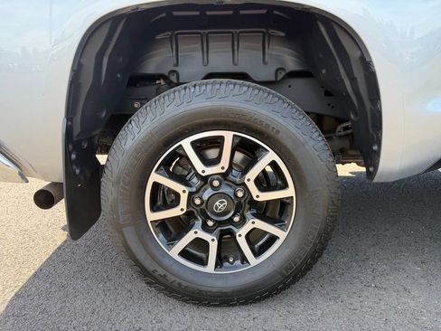 Used 2019 Toyota Tundra SR5 w/ TRD Off Road Package AWD/4WD image 9