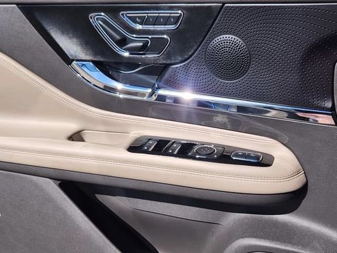 New 2025 Lincoln Aviator Black Label AWD/4WD image 9