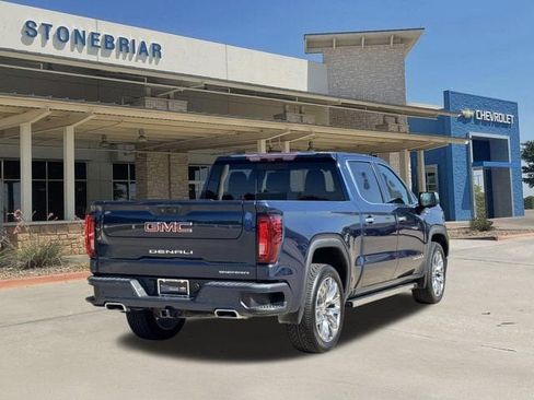 Used 2023 GMC Sierra 1500 Denali w/ Denali Reserve Package AWD/4WD image 5