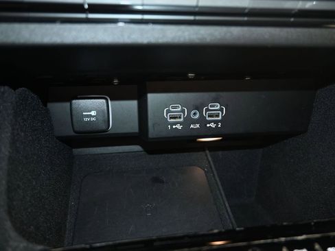 Used 2024 Jeep Wagoneer Series II image 23