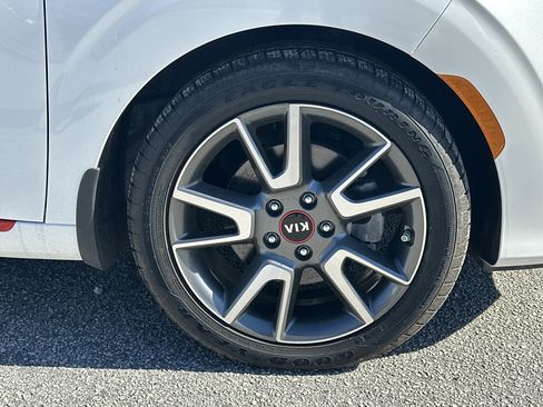 Used 2020 Kia Soul GT-Line Turbo image 12