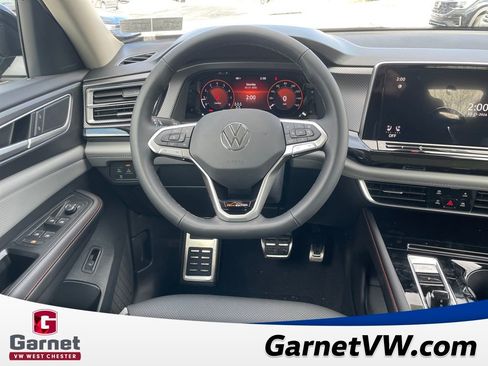 New 2026 Volkswagen Atlas Peak Edition image 13
