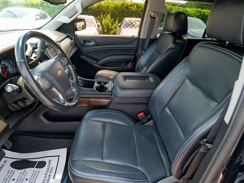 Used 2019 Chevrolet Tahoe LS w/ Enhanced Driver Alert Package AWD/4WD image 21