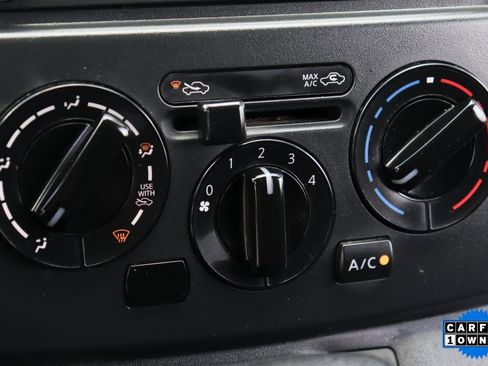Used 2020 Nissan NV200 S image 22