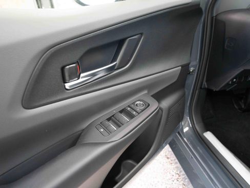 New 2026 Toyota Prius XLE image 7