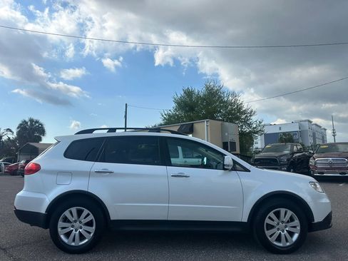 Used 2011 Subaru Tribeca Limited w/ PWR Moonroof Pkg image 2