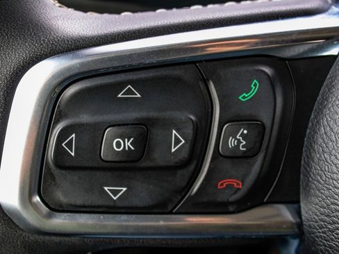 Used 2023 Jeep Wrangler Unlimited Sahara image 28