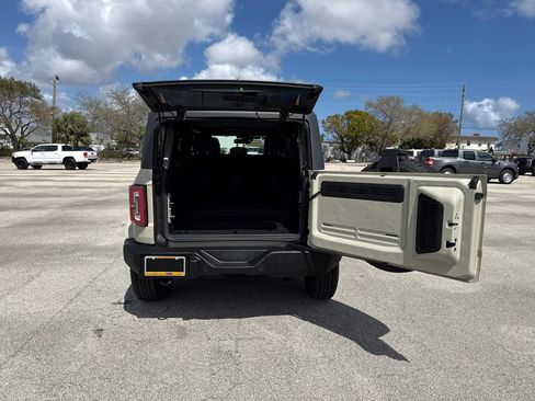 Used 2025 Ford Bronco Outer Banks image 29