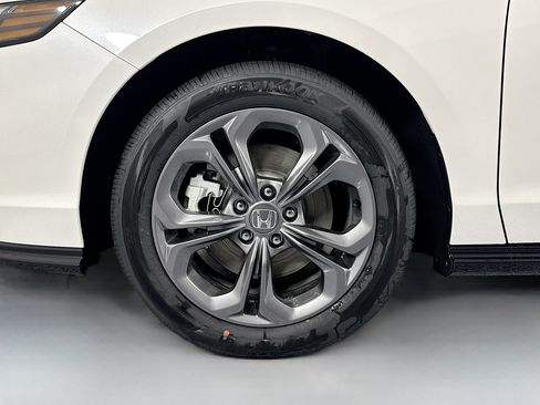 New 2026 Honda Accord EX-L image 31