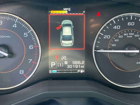 Used 2022 Subaru Crosstrek 2.5i Limited w/ Moonroof Package 2 AWD/4WD image 28
