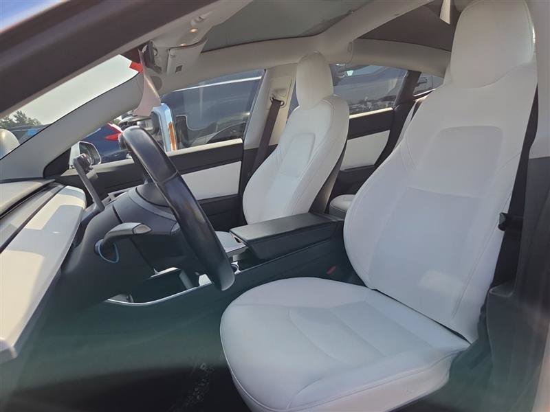 Used 2018 Tesla Model 3 Long Range AWD/4WD image 3
