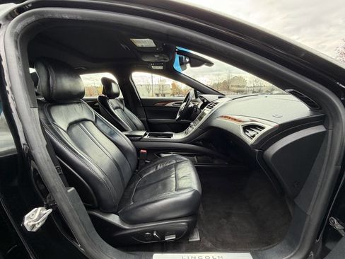 Used 2017 Lincoln MKZ Reserve w/ Climate Package image 16