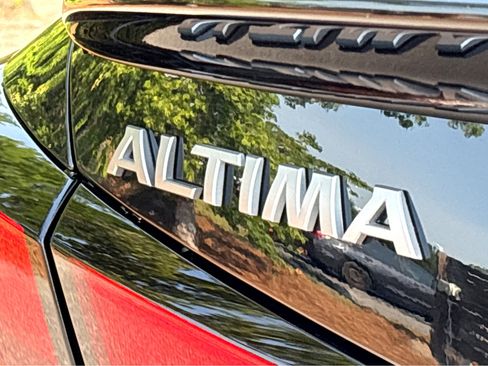 New 2026 Nissan Altima 2.5 SV w/ SV Special Edition Package FWD image 24