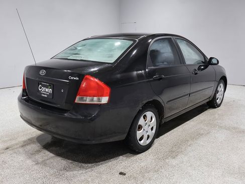 Used 2009 Kia Spectra LX image 2