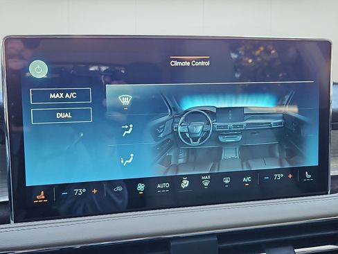 New 2026 Lincoln Corsair Premiere FWD image 24