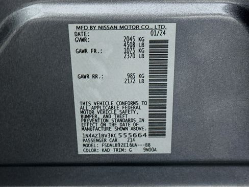 Used 2024 Nissan Leaf S FWD image 12