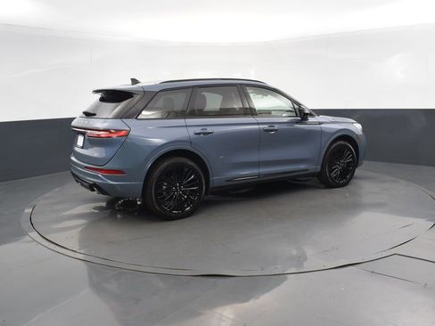 Used 2023 Lincoln Corsair Reserve w/ Equipment Group 201A image 6