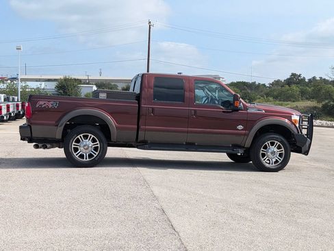 Used 2016 Ford F250 King Ranch w/ FX4 Off-Road Package AWD/4WD image 2