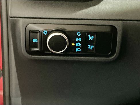 Used 2024 Ford Mustang EcoBoost image 10