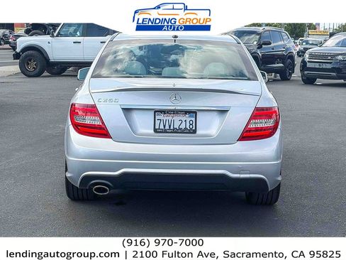 Used 2012 Mercedes-Benz C 250 Sedan image 3