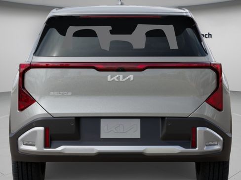 New 2027 Kia Seltos LX FWD image 27