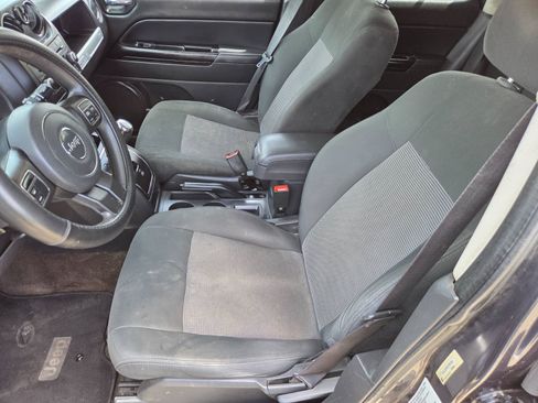 Used 2014 Jeep Compass Sport w/ Power Value Group FWD image 7