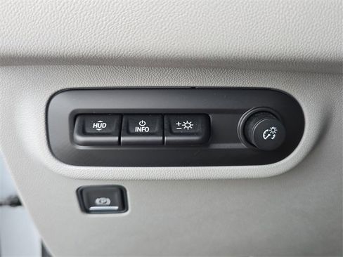 Certified 2023 GMC Terrain SLT w/ Infotainment Package II image 23