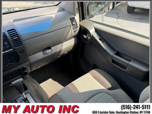 Used 2006 Nissan Xterra S w/ (U01) Utility Pkg AWD/4WD image 14