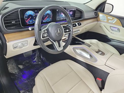 Used 2021 Mercedes-Benz GLS 450 4MATIC image 19