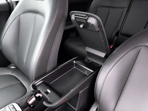 New 2026 Hyundai Ioniq 5 Limited image 18