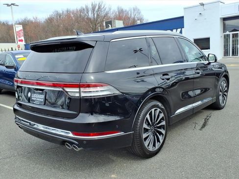 Used 2023 Lincoln Aviator Black Label Grand Touring AWD/4WD image 6
