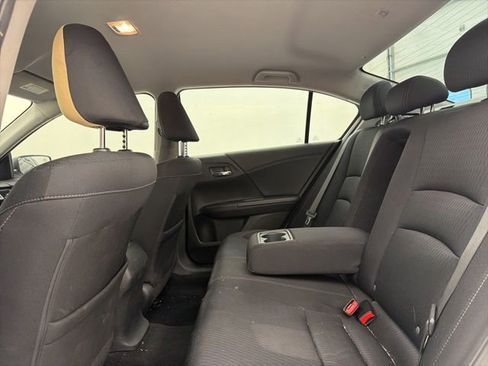 Used 2015 Honda Accord Sport image 10