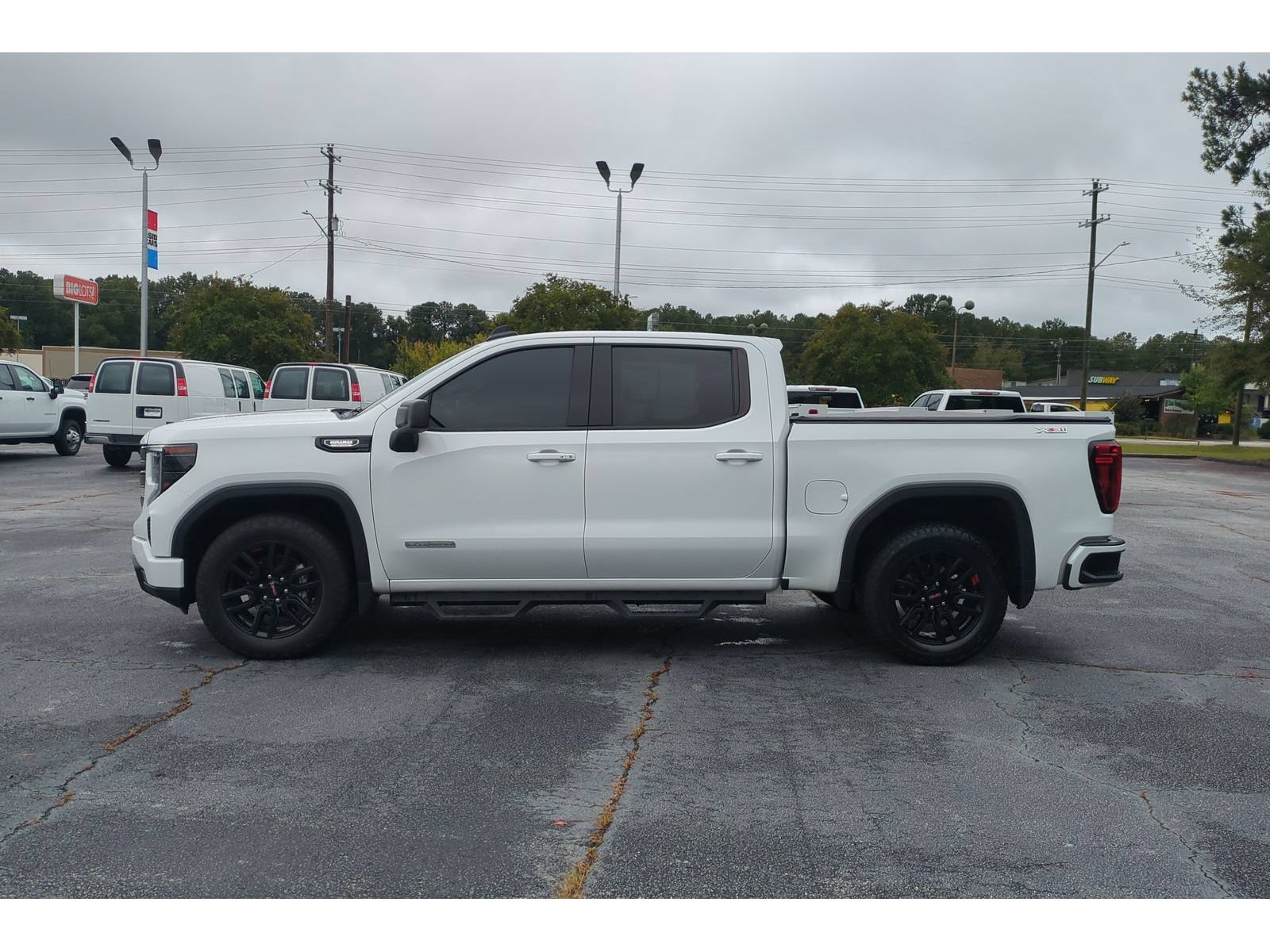 Used 2024 GMC Sierra 1500 Elevation AWD/4WD image 6