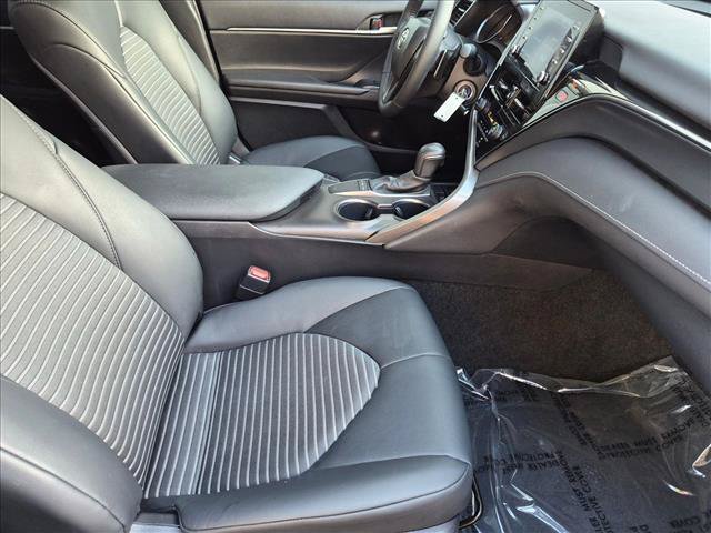 Used 2024 Toyota Camry SE FWD image 19