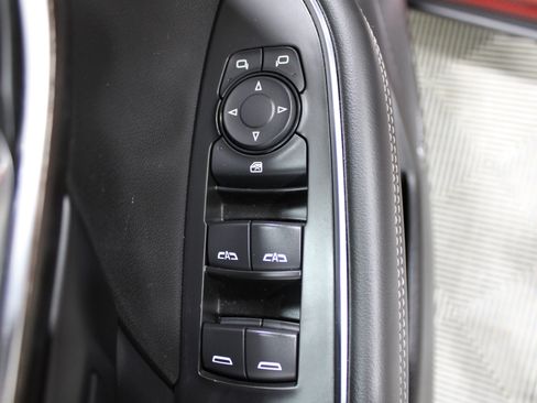 Used 2023 Buick Envision Avenir image 6