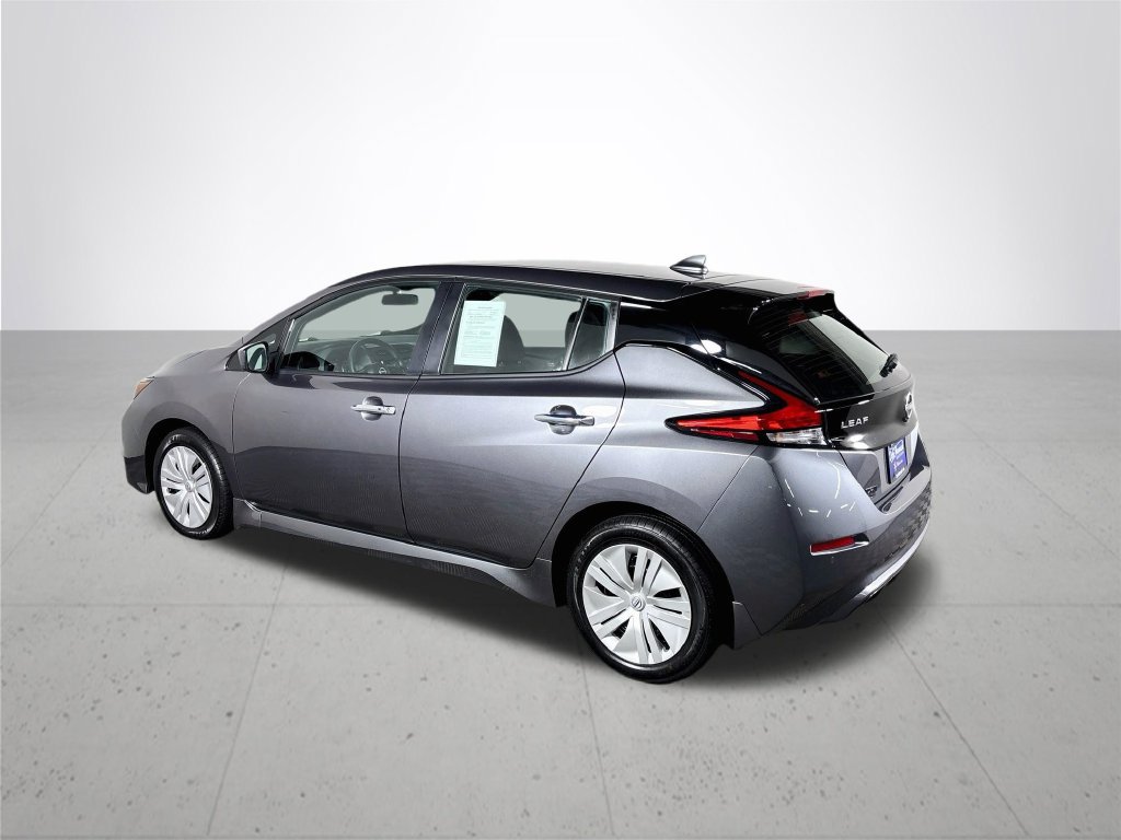 Used 2025 Nissan Leaf S FWD image 8