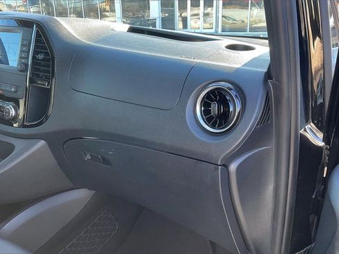 Certified 2023 Mercedes-Benz Metris Passenger image 15