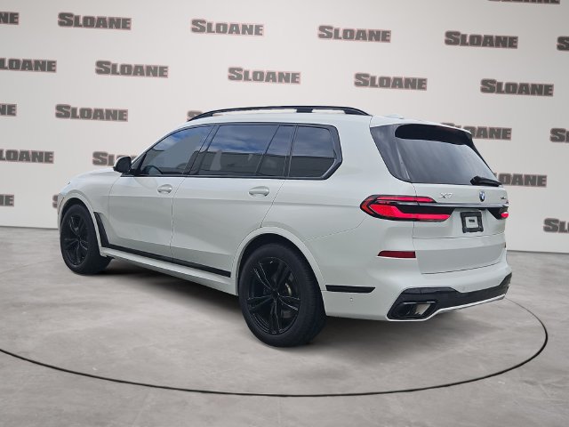 Certified 2024 BMW X7 xDrive40i w/ M Sport Package AWD/4WD image 3