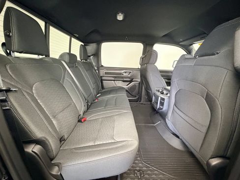 New 2026 RAM 1500 4x4 Crew Cab image 8