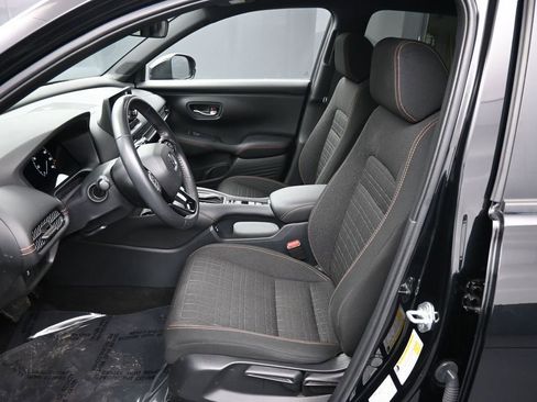Used 2024 Honda HR-V Sport image 18