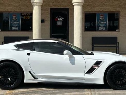 Used 2017 Chevrolet Corvette Grand Sport image 2