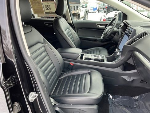 Used 2022 Ford Edge SEL w/ Convenience Package image 23