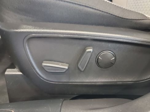 Used 2023 Ford Escape Active FWD image 11