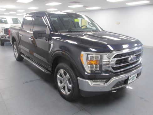 Certified 2021 Ford F150 XLT w/ Equipment Group 302A High AWD/4WD image 3
