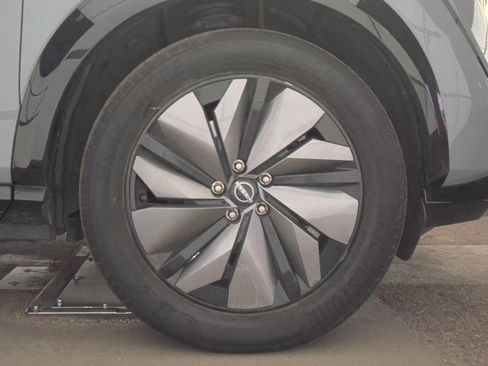 Used 2024 Nissan Ariya AWD image 5