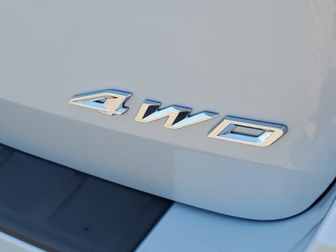 New 2026 Ford Explorer ST-Line w/ ST-Line Street Pack image 7