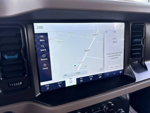 Used 2023 Ford Bronco Wildtrak AWD/4WD image 31
