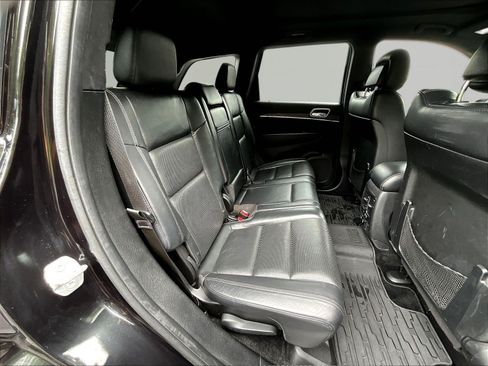 Used 2015 Jeep Grand Cherokee Limited w/ Luxury Group II AWD/4WD image 25